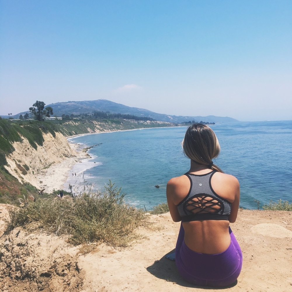 Lululemon sports bra strappy back